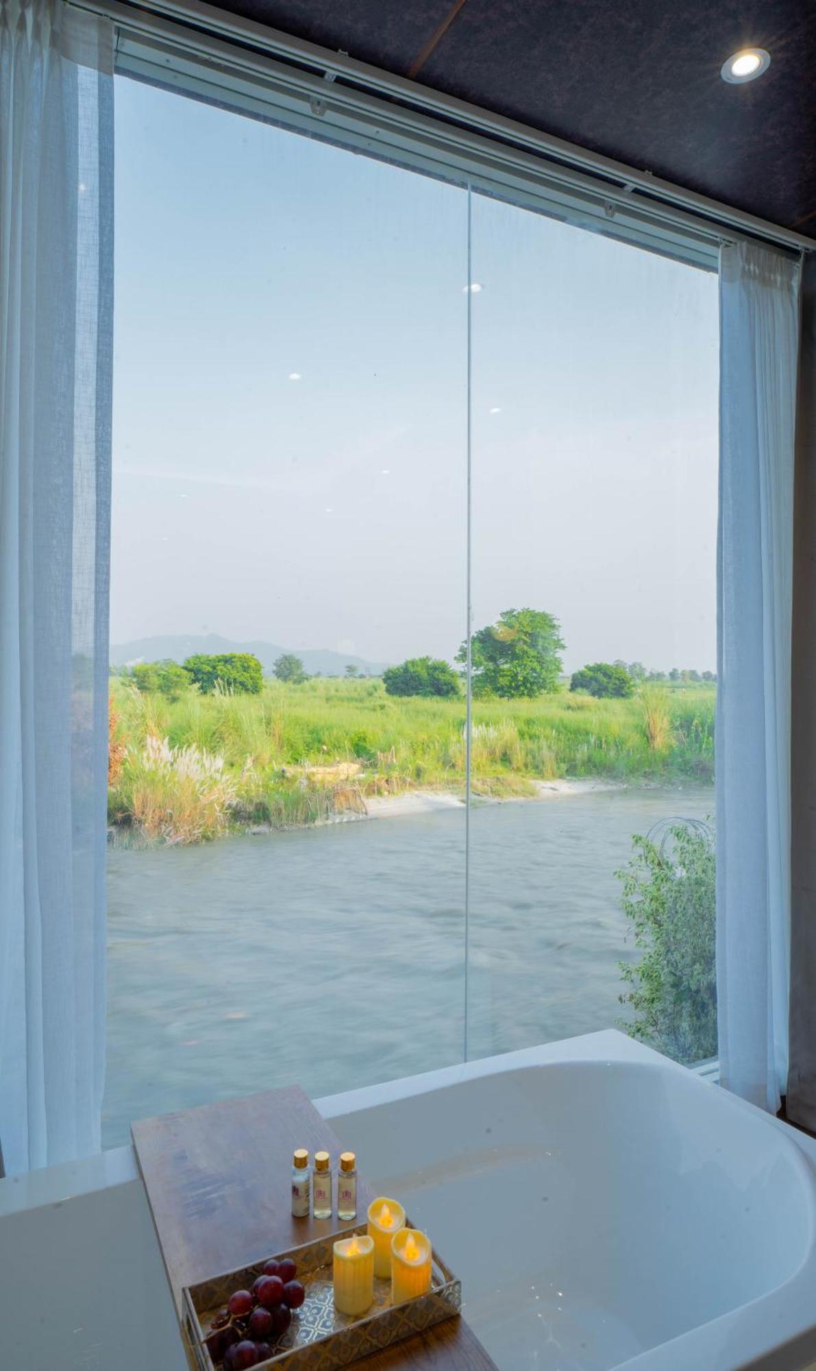 Sukoon By The Ganges - A Riverside Retreat Харидвар Экстерьер фото