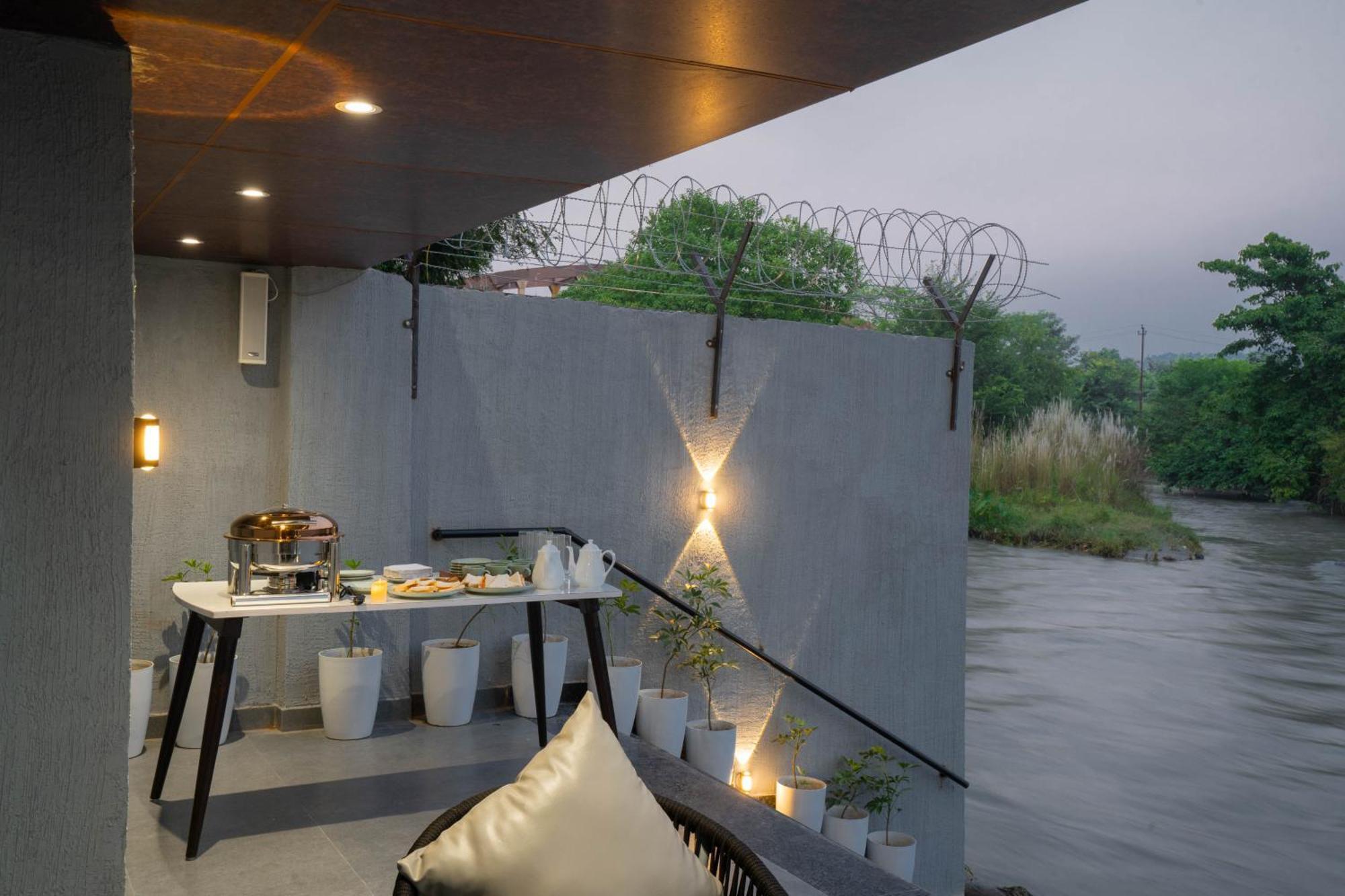 Sukoon By The Ganges - A Riverside Retreat Харидвар Экстерьер фото