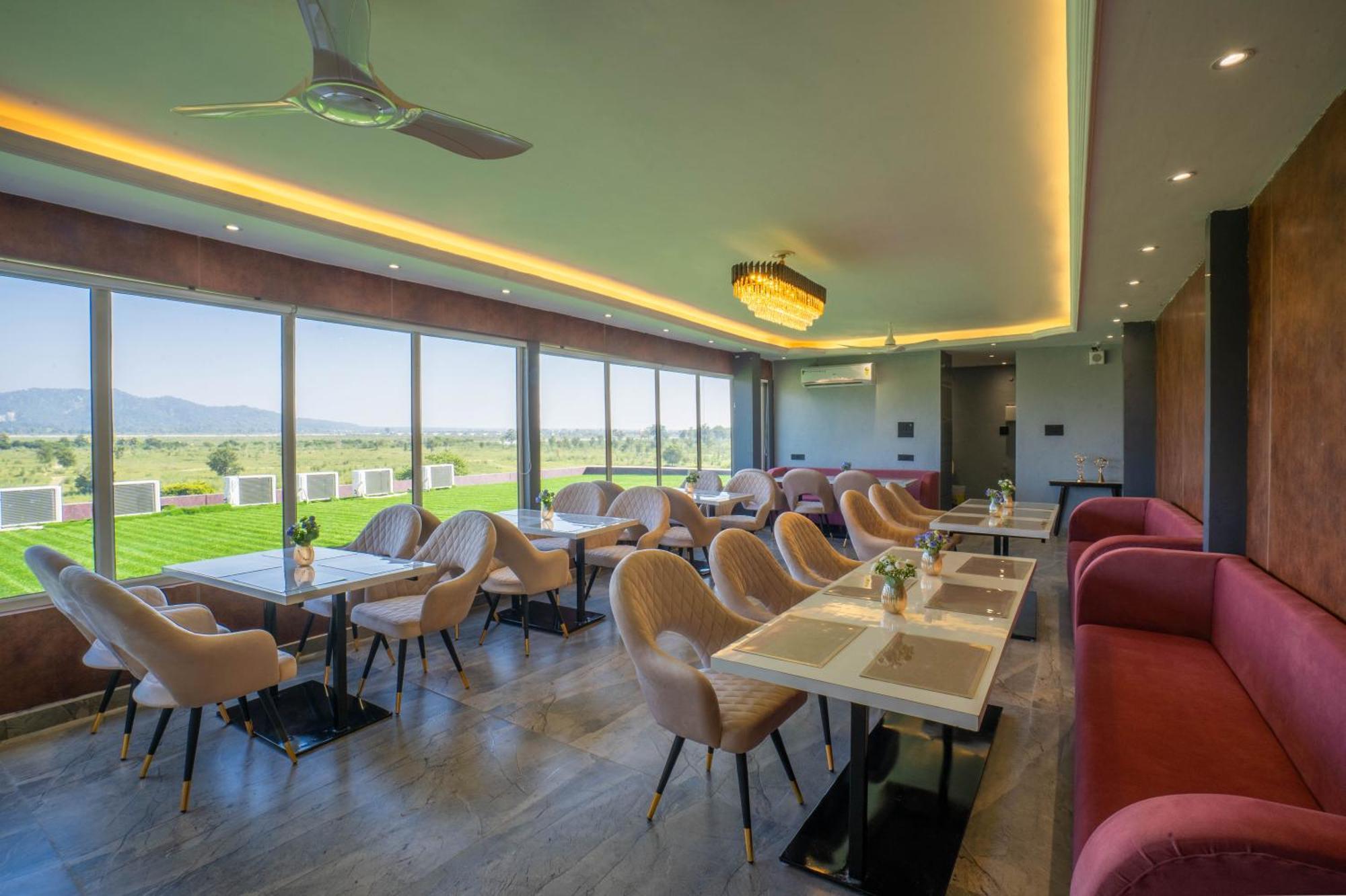 Sukoon By The Ganges - A Riverside Retreat Харидвар Экстерьер фото